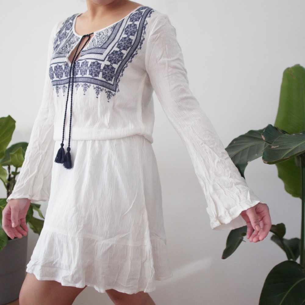 H&M Embroidered Bell Sleeves Tassel Tie Dress